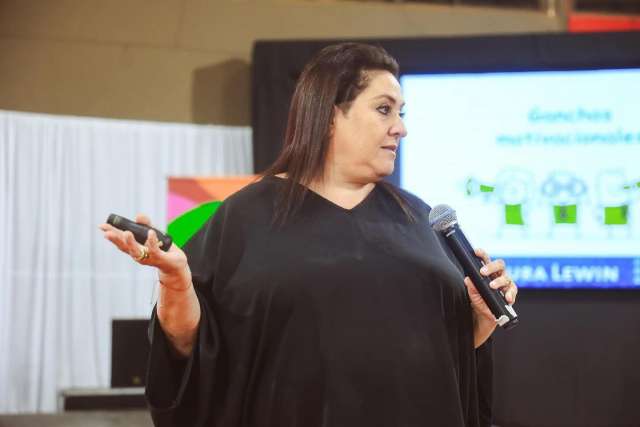 Cuando la educación interpela y sacude: Laura Lewin en Santo Tomé